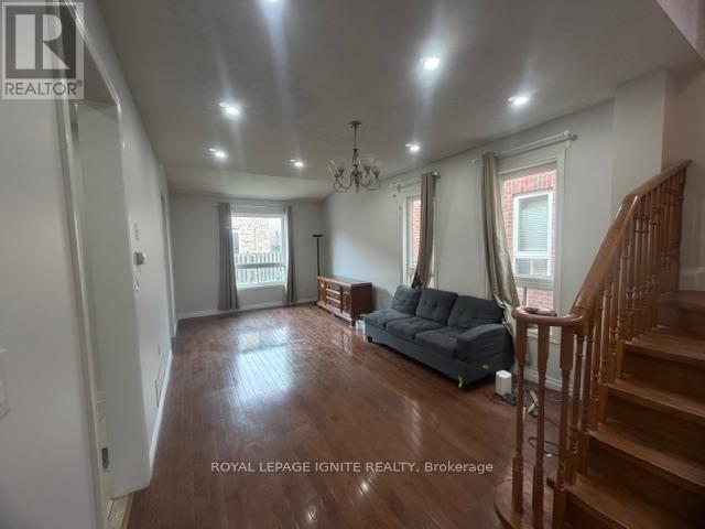 Main - 110 Pantomine Boulevard, Brampton, Ontario  L6Y 5P1 - Photo 10 - W13017676