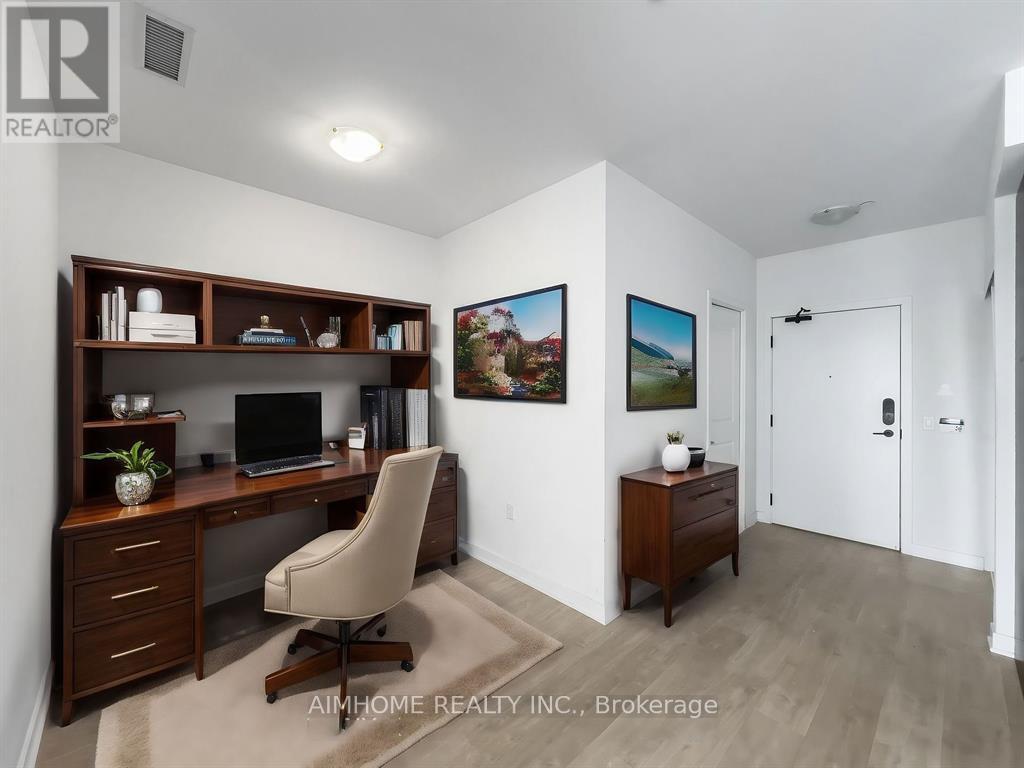 2201 - 4655 Metcalfe Avenue, Mississauga, Ontario  L5M 0Z7 - Photo 5 - W12932658