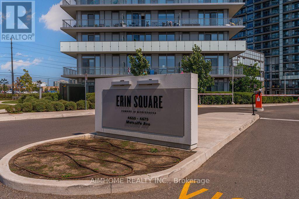 2201 - 4655 Metcalfe Avenue, Mississauga, Ontario  L5M 0Z7 - Photo 2 - W12932658