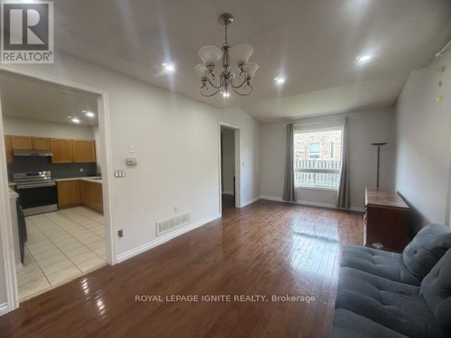 Main - 110 Pantomine Boulevard, Brampton, Ontario  L6Y 5P1 - Photo 9 - W13017676