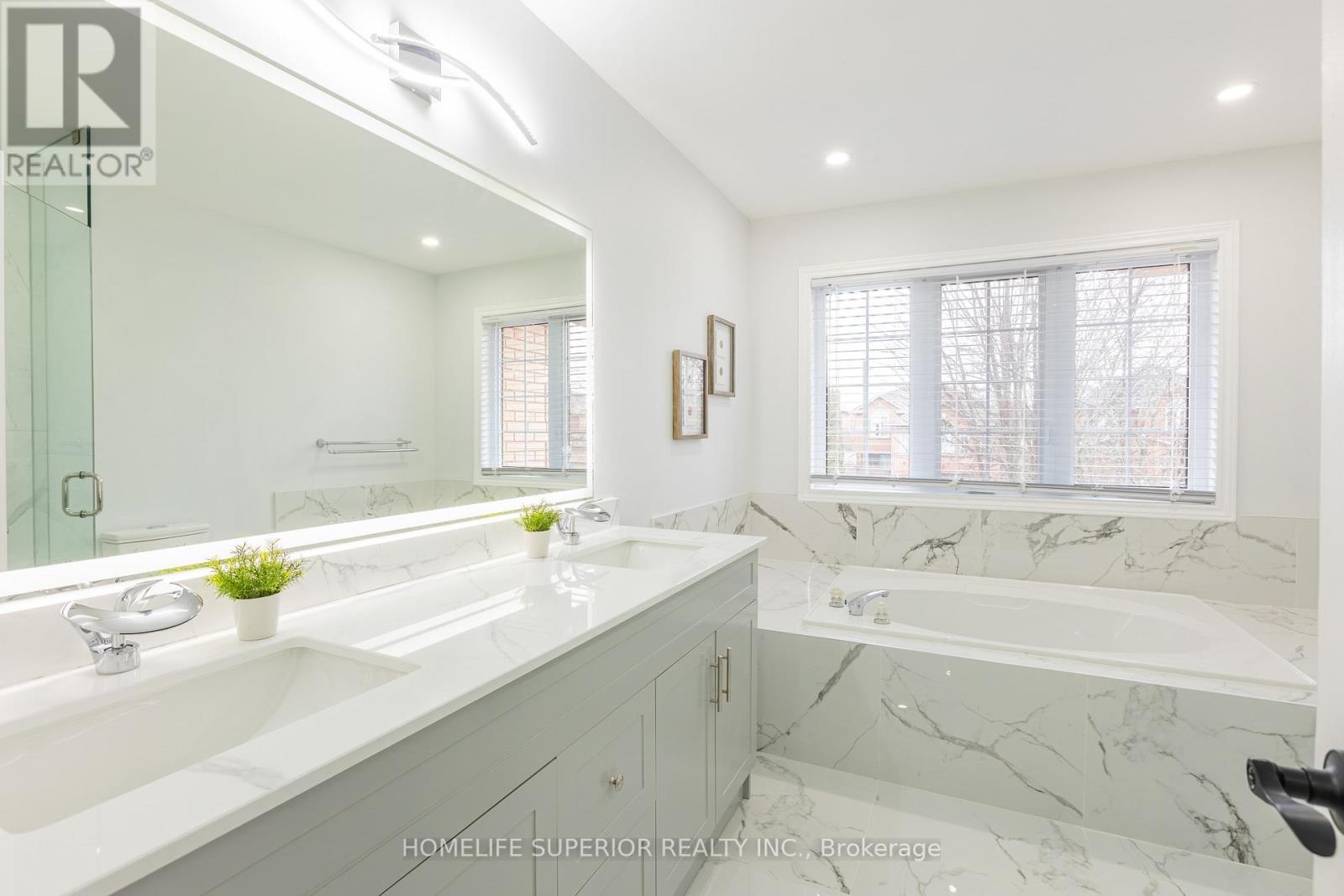 95 Clune Place, Whitby, Ontario  L1R 2C6 - Photo 24 - E13020750