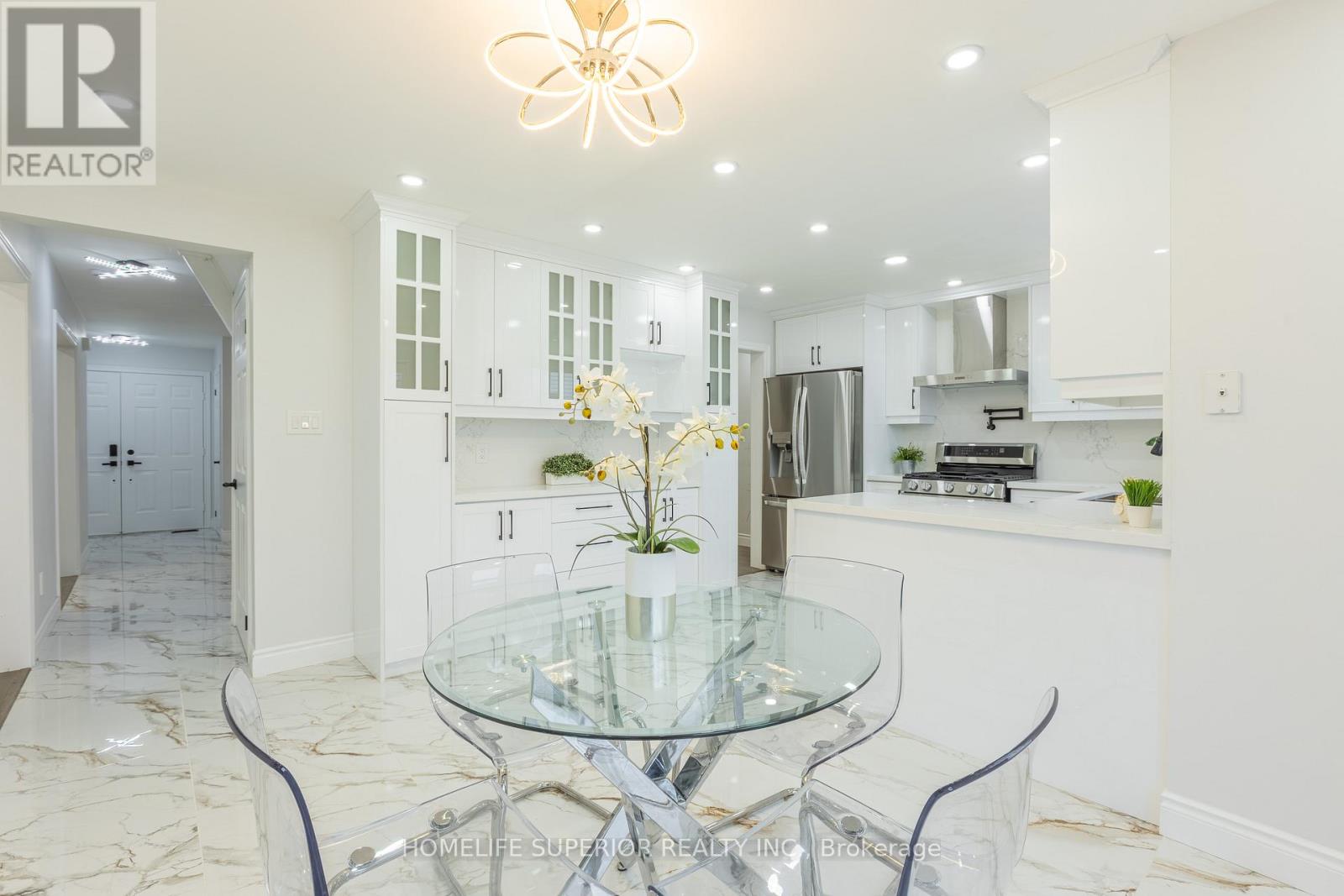 95 Clune Place, Whitby, Ontario  L1R 2C6 - Photo 8 - E13020750