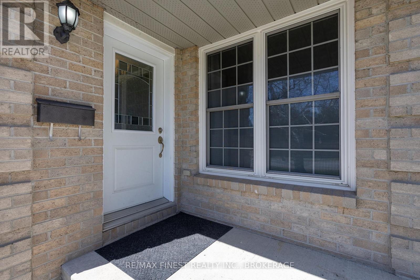 773 Davis Drive, Kingston, Ontario  K7M 8E3 - Photo 4 - X13020730