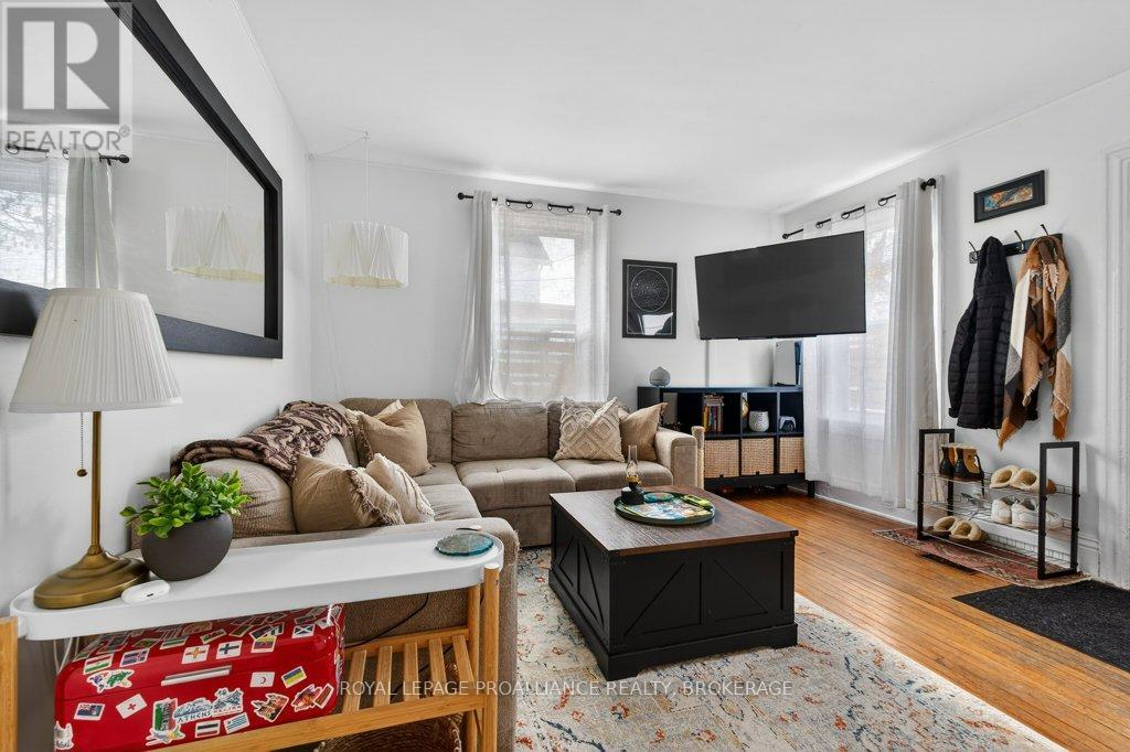 151 Adelaide Street, Gananoque, Ontario  K7G 2B7 - Photo 5 - X13020770