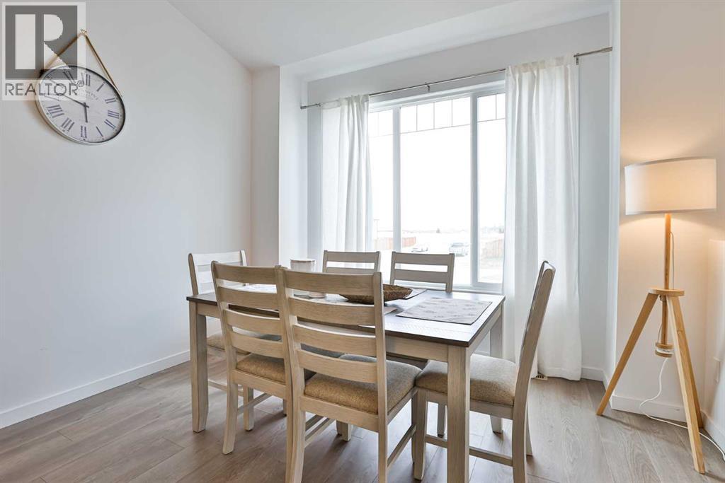 328 Aquitania Boulevard W, Lethbridge, Alberta  T1J 5T4 - Photo 4 - A2302740