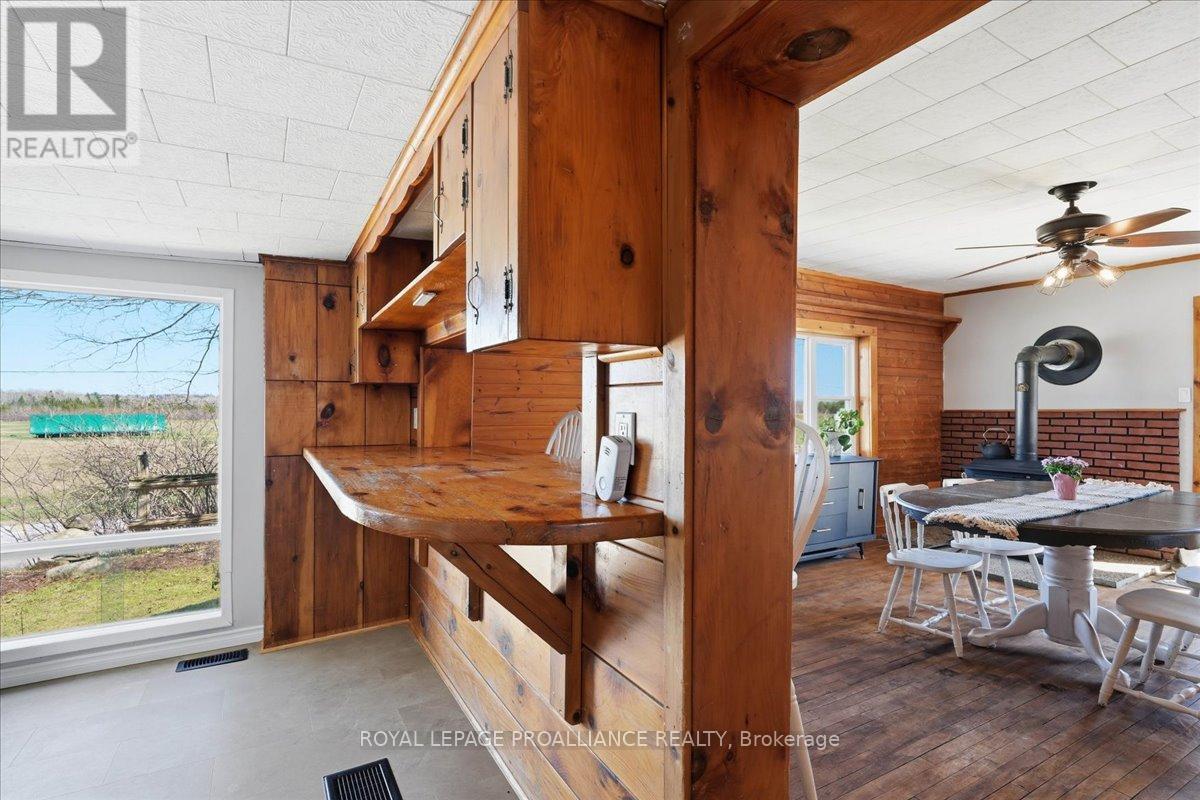 10219 Hwy 62 S, Centre Hastings, Ontario  K0K 3E0 - Photo 12 - X13020890