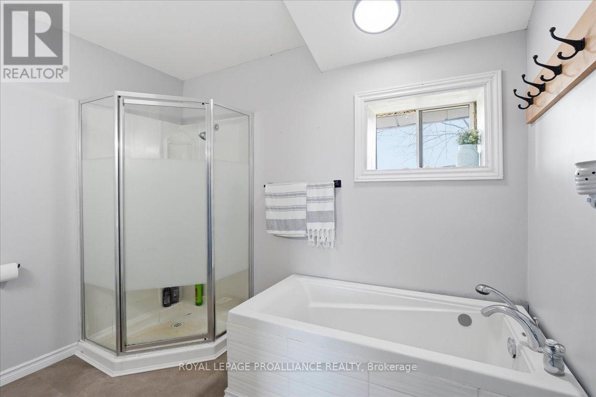 10219 Hwy 62 S, Centre Hastings, Ontario  K0K 3E0 - Photo 22 - X13020890