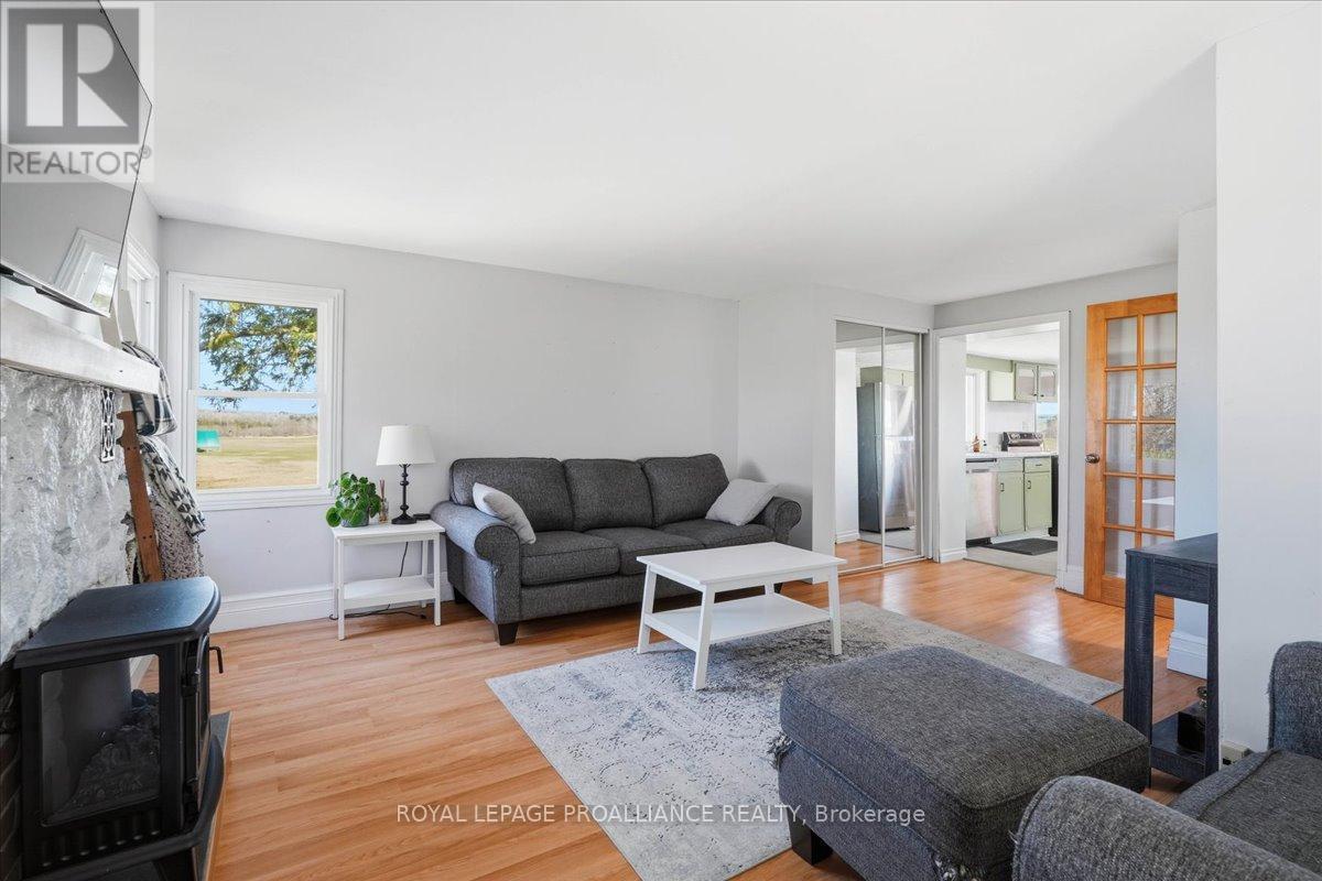 10219 Hwy 62 S, Centre Hastings, Ontario  K0K 3E0 - Photo 6 - X13020890