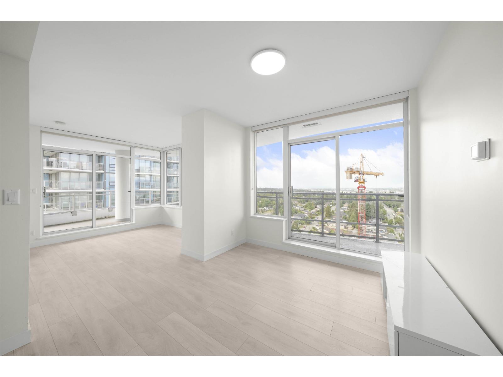 2108 13318 104 Avenue, Surrey, British Columbia  V3T 0R2 - Photo 2 - R3092527