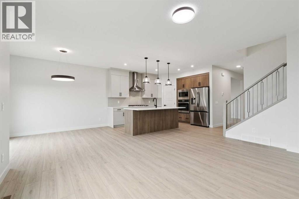 57 Southborough Square, Cochrane, Alberta  T4C 3J7 - Photo 16 - A2293227