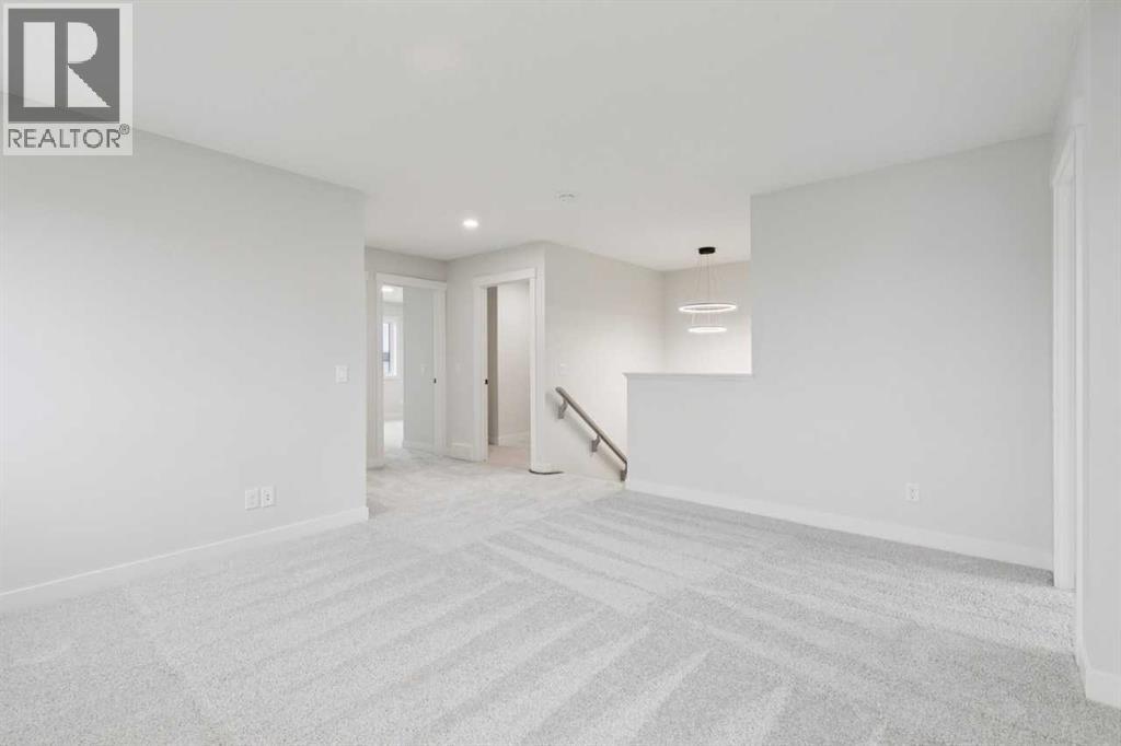 57 Southborough Square, Cochrane, Alberta  T4C 3J7 - Photo 23 - A2293227