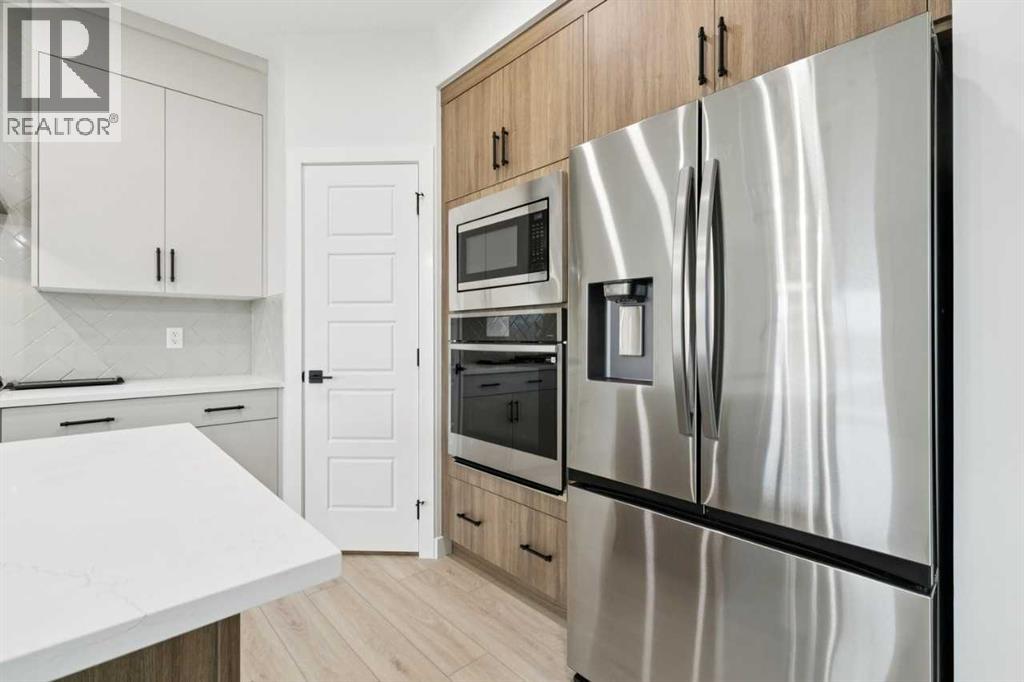 57 Southborough Square, Cochrane, Alberta  T4C 3J7 - Photo 11 - A2293227