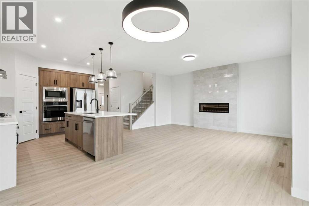 57 Southborough Square, Cochrane, Alberta  T4C 3J7 - Photo 19 - A2293227