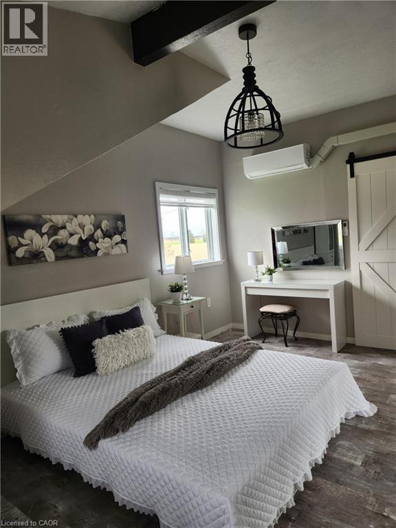 267 Pinehurst Road Unit# Upper, Paris, Ontario  N3L 3E2 - Photo 6 - 40819355