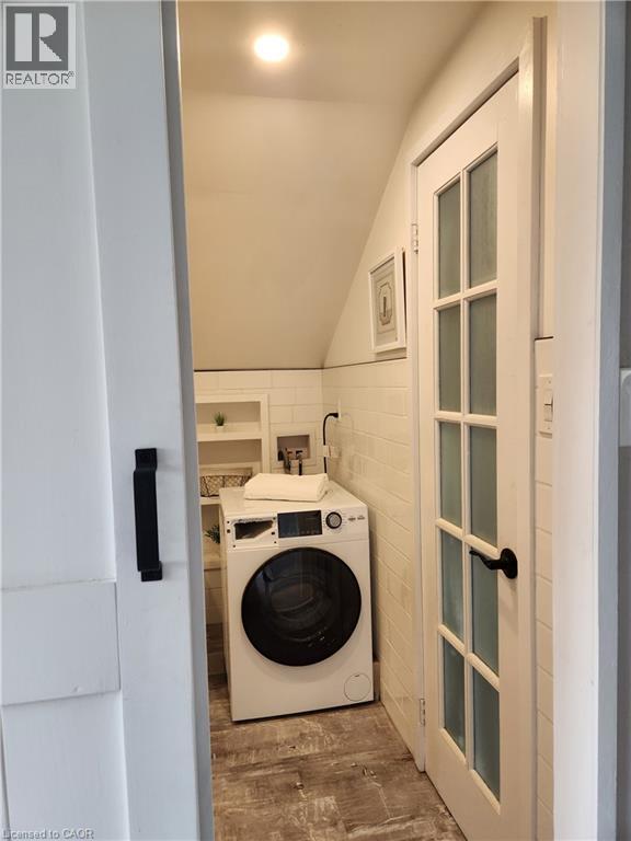 267 Pinehurst Road Unit# Upper, Paris, Ontario  N3L 3E2 - Photo 8 - 40819355