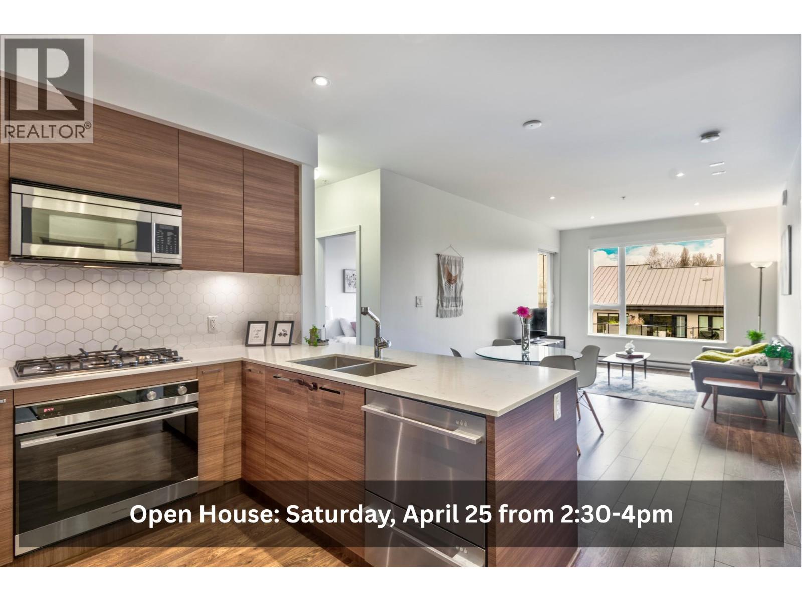 402 1061 MARINE DRIVE, North Vancouver, British Columbia