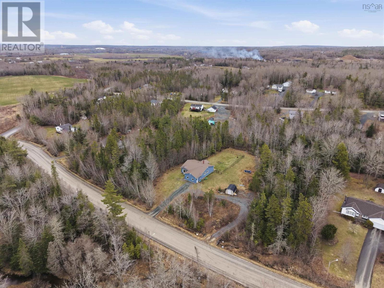 10 Hescott Street, Elmsdale, Nova Scotia  B2S 1L6 - Photo 38 - 202608010