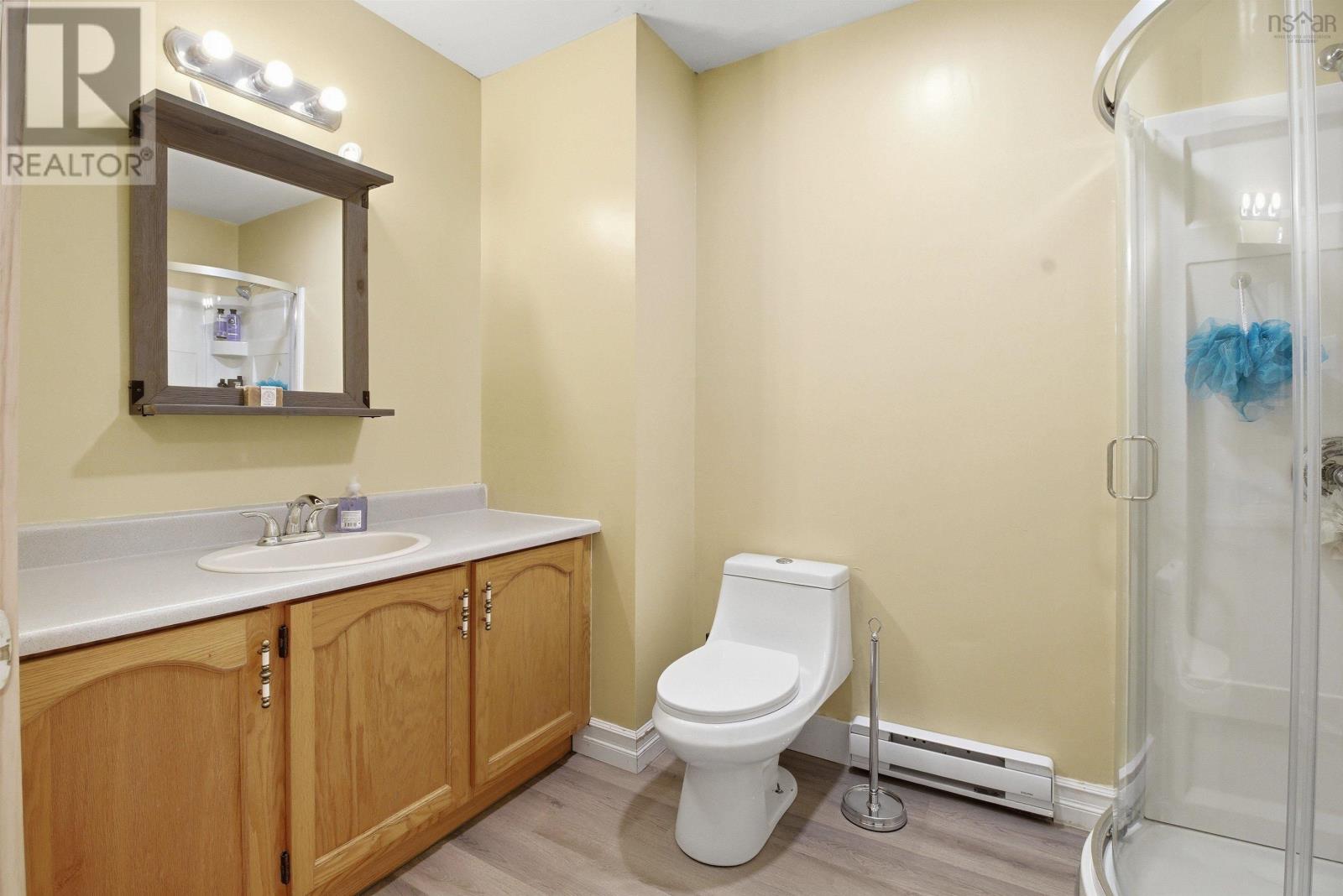 10 Hescott Street, Elmsdale, Nova Scotia  B2S 1L6 - Photo 25 - 202608010