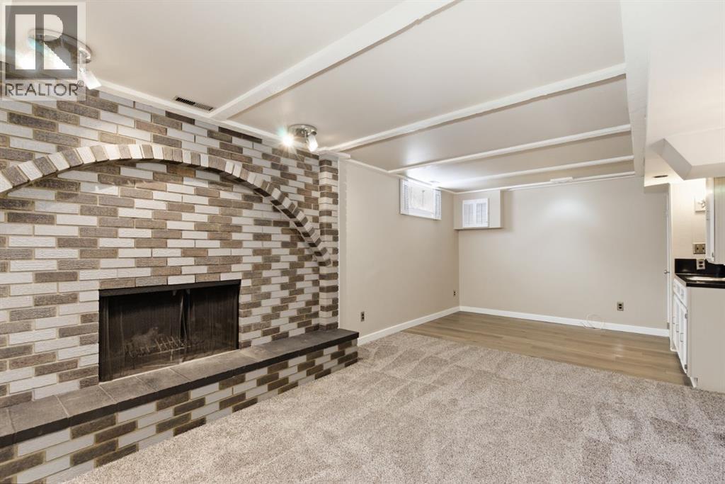 1315 Lake Michigan Crescent Se, Calgary, Alberta  T2J 3E9 - Photo 19 - A2298177