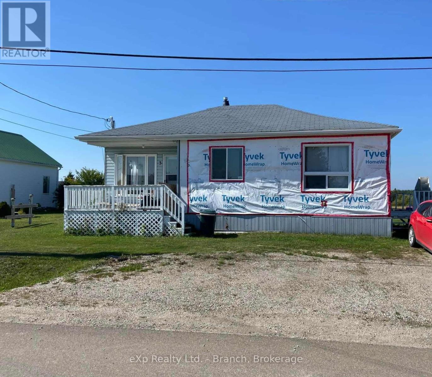 3 St.therese Street, Kapuskasing, Ontario  P0L 1Z0 - Photo 1 - T13020810