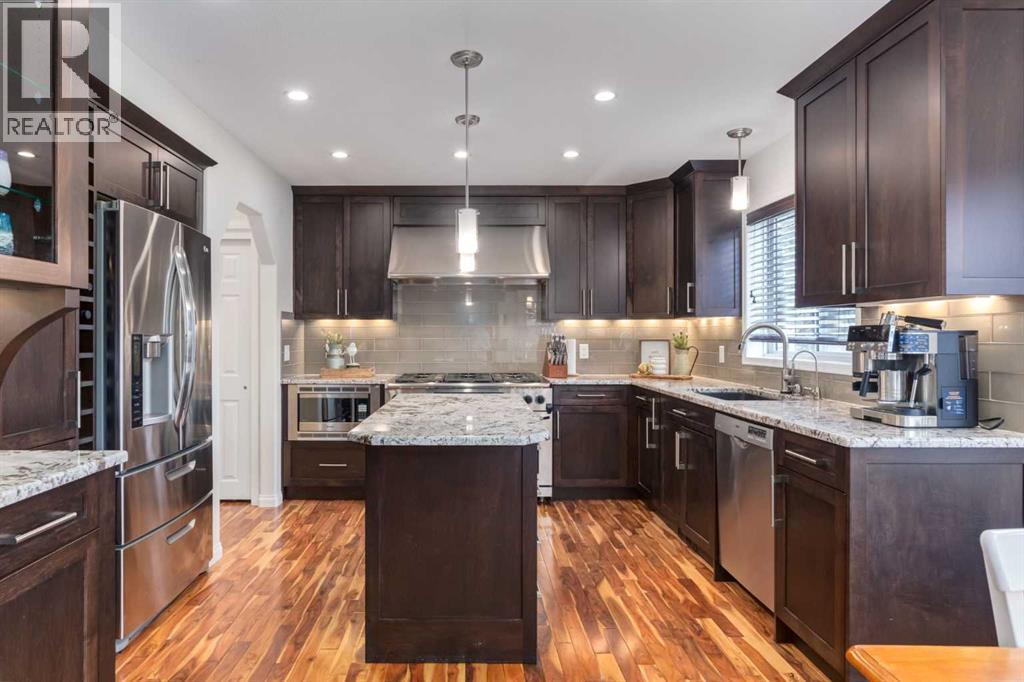 168 West Creek Pond, Chestermere, Alberta