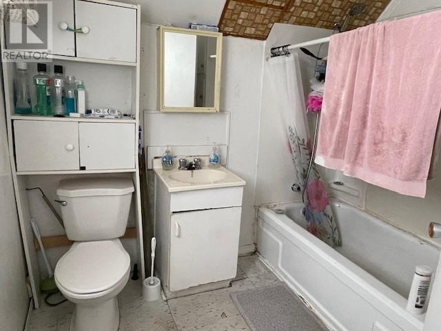 424 & 428 Government St, Dryden, Ontario  P8N 2P5 - Photo 11 - TB250851