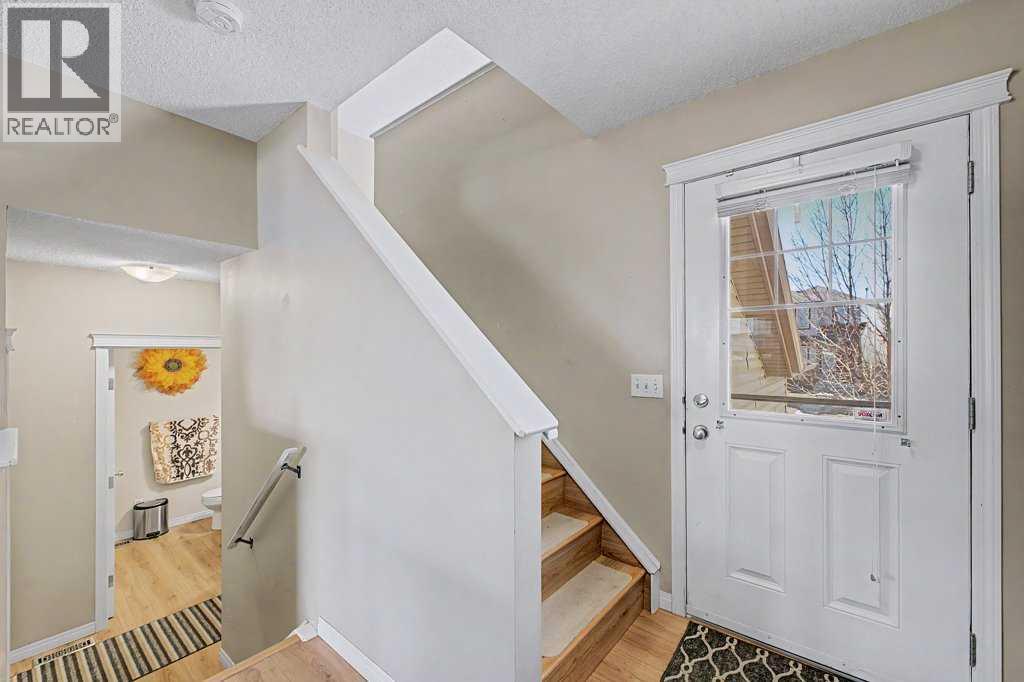 260 Covebrook Place Ne, Calgary, Alberta  T3K 0C8 - Photo 6 - A2301216