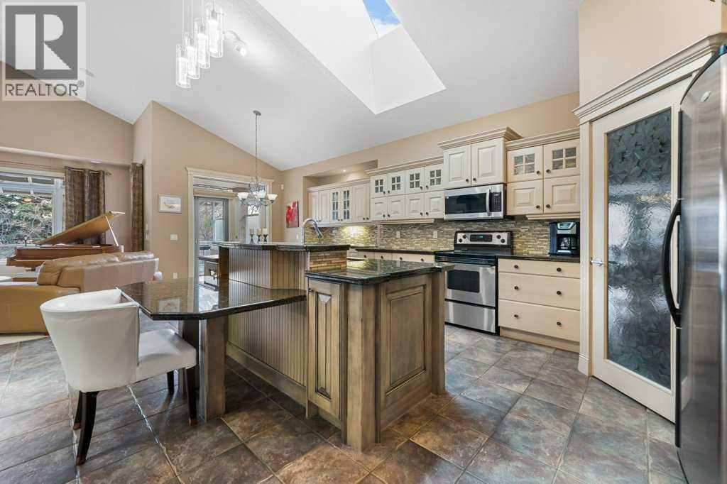 9 Tuscany Glen Way NW, Calgary, Alberta  T3L 2V8 - Photo 11 - A2302921