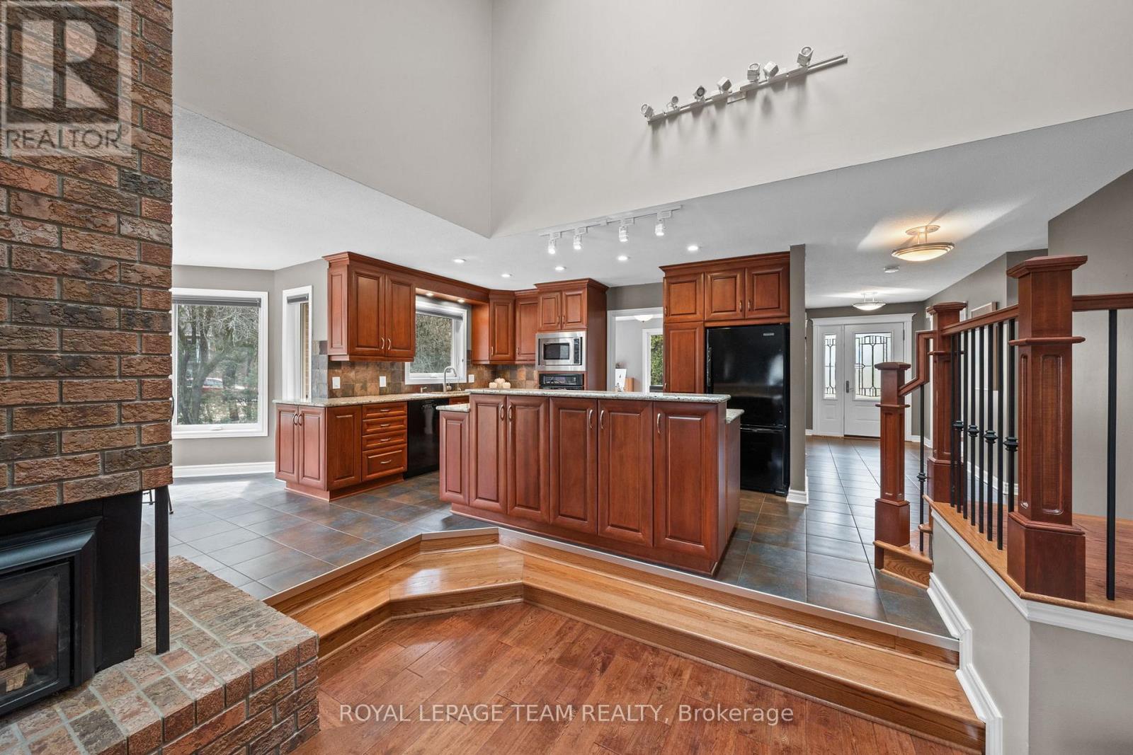 6584 Harvest Grove Drive, Ottawa, Ontario  K4P 1E9 - Photo 14 - X13020804