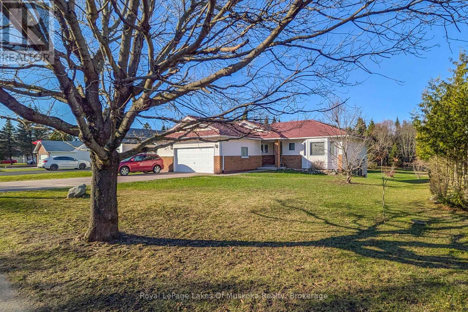 40 COVERED BRIDGE TRAIL, Bracebridge, Ontario