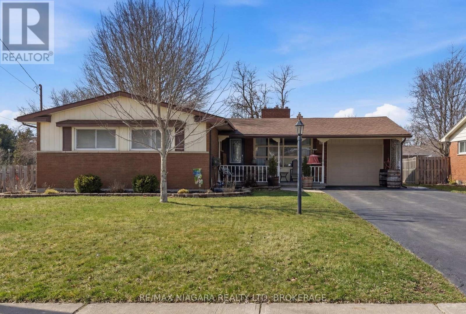 1350 HAIST STREET, Pelham, Ontario