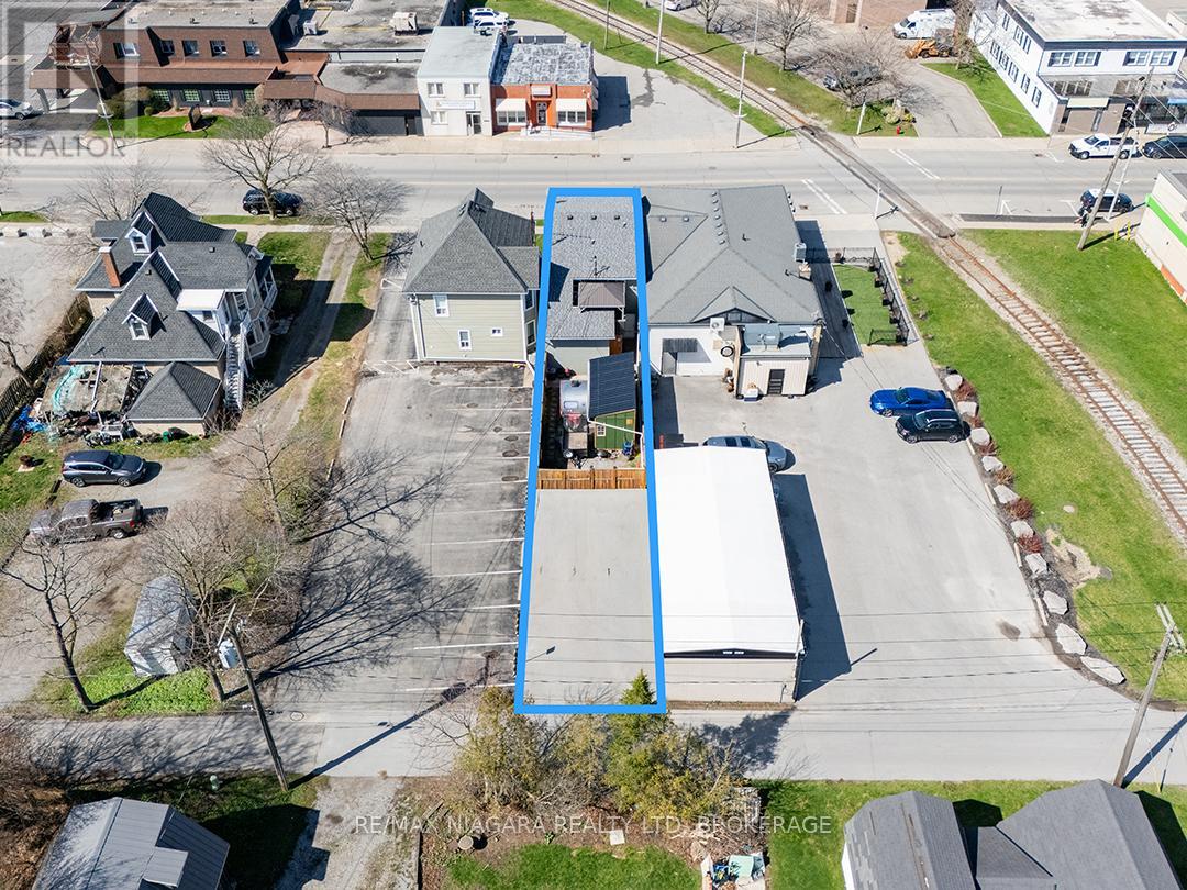 168 Clarence Street, Port Colborne, Ontario  L3K 3G5 - Photo 2 - X13020854