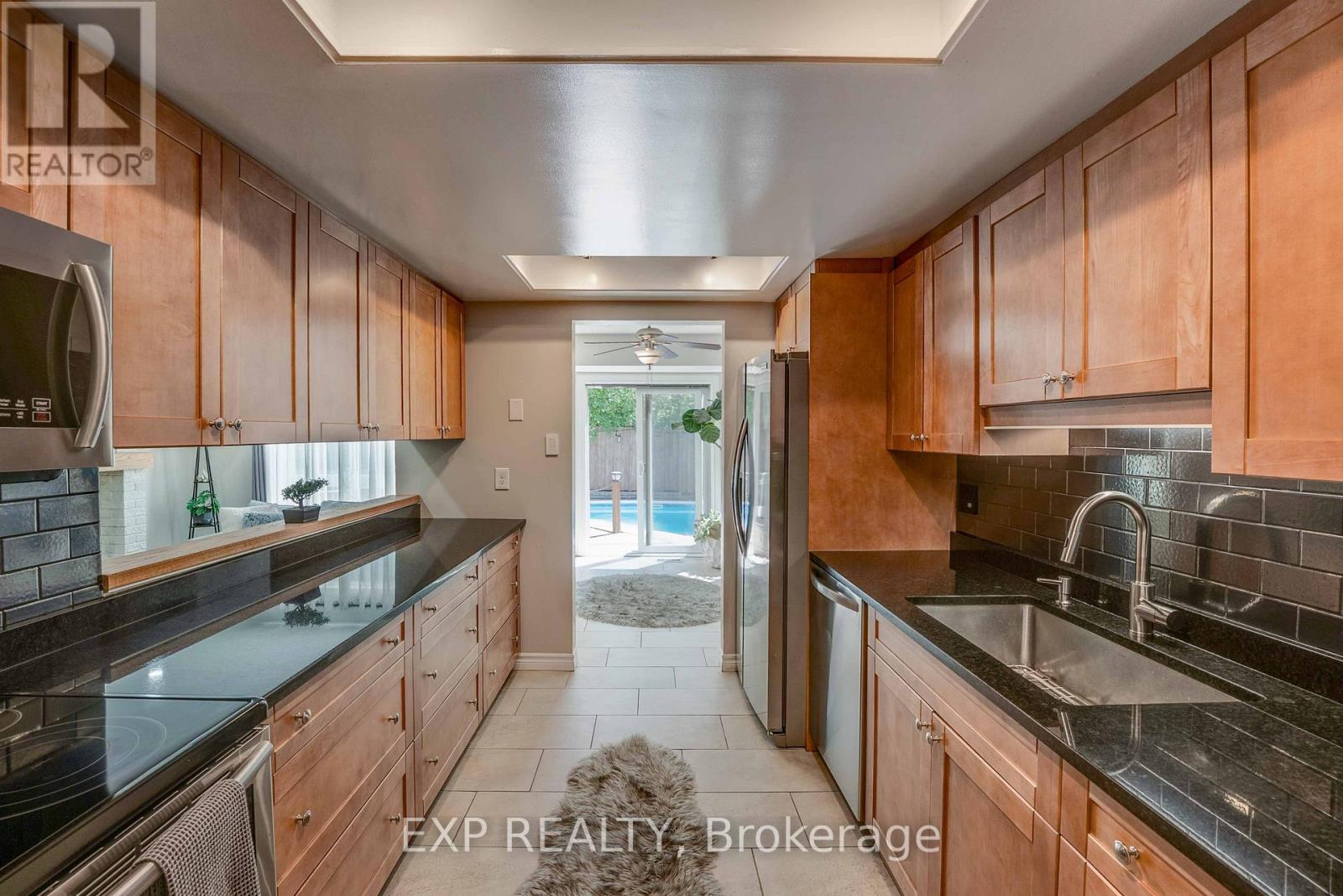 113 Oneida Place, Kitchener, Ontario  N2A 3G2 - Photo 8 - X13020912