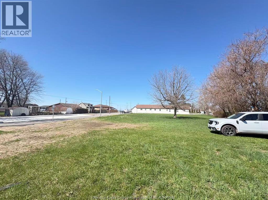 26 Robson Road, Leamington, Ontario  N8H 2M9 - Photo 1 - 26008634