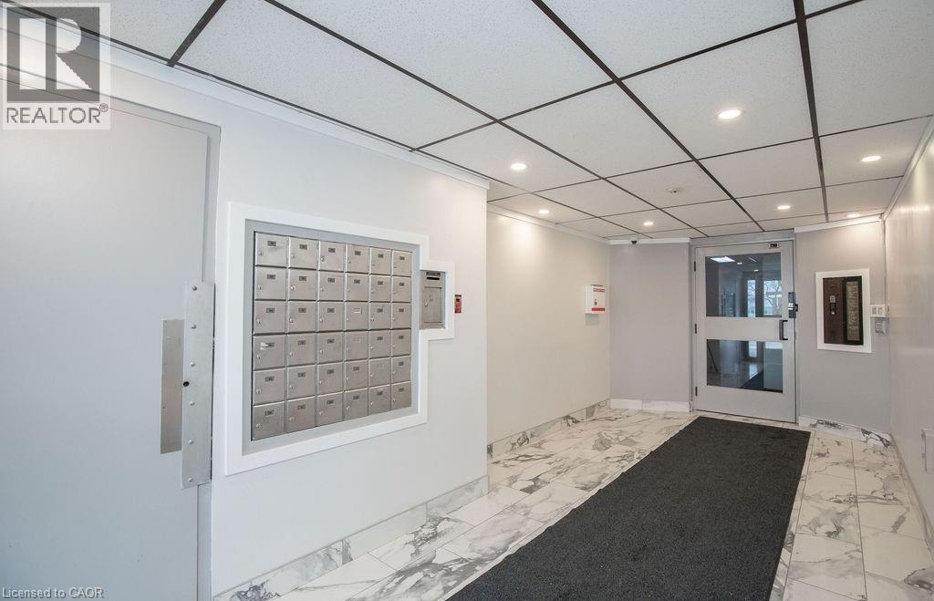 71 Vanier Drive Unit# 110, Kitchener, Ontario  N2C 1J4 - Photo 27 - 40806177