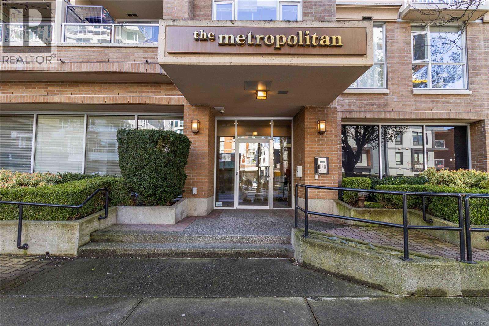 1012 835 View St, Victoria, British Columbia  V8W 3W8 - Photo 3 - 1030208