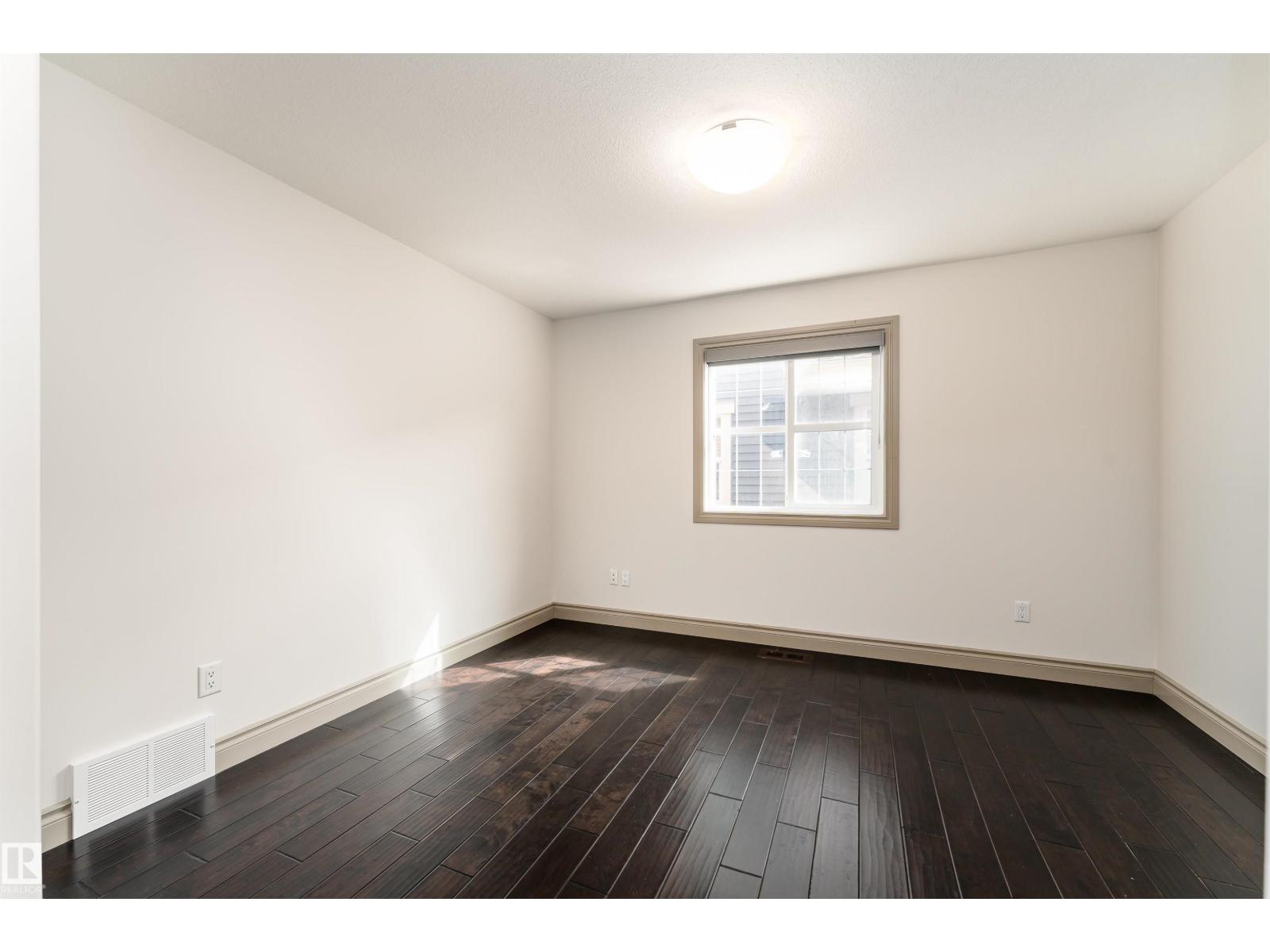 5414 Bonaventure Av Nw, Edmonton, Alberta  T5E 6R3 - Photo 8 - E4483180