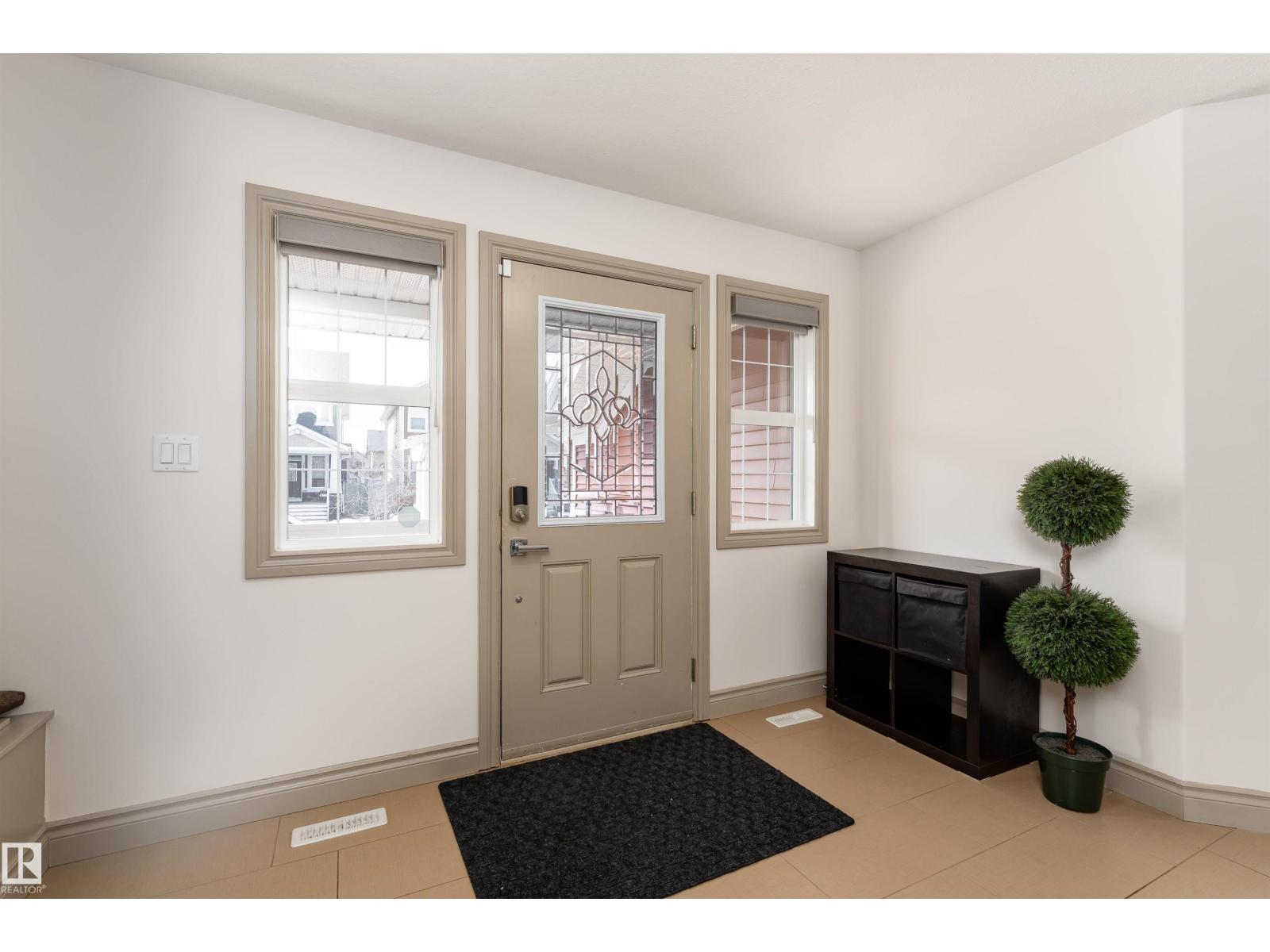 5414 Bonaventure Av Nw, Edmonton, Alberta  T5E 6R3 - Photo 4 - E4483180