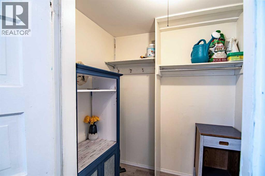 5120 53 Avenue, Ponoka, Alberta  T4J 1H1 - Photo 7 - A2285140