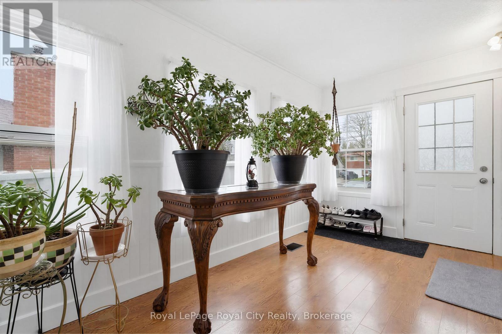 513 Speedvale Avenue E, Guelph (Victoria North), Ontario  N1E 1P5 - Photo 8 - X13020798