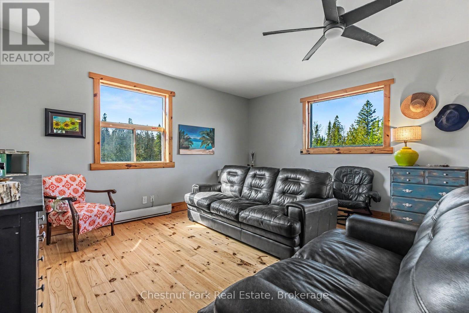 1137 Sunset Drive, South Bruce Peninsula, Ontario  N0H 2T0 - Photo 19 - X13020958