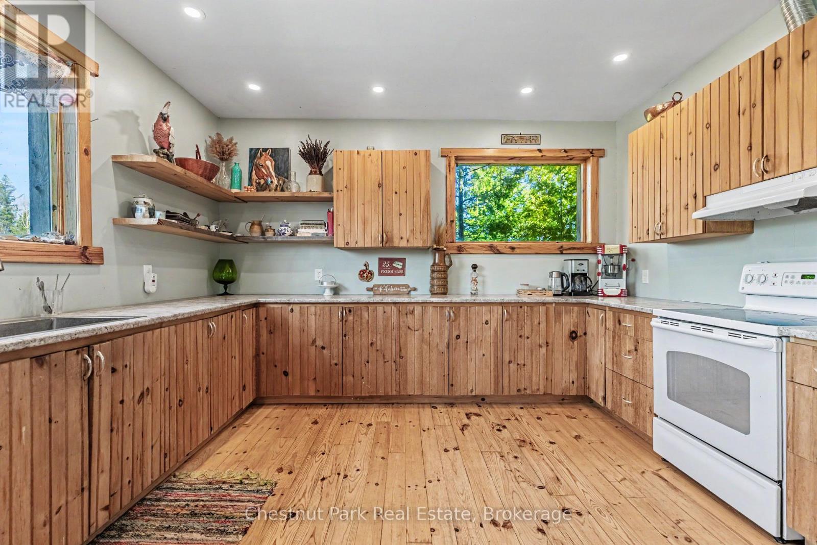 1137 Sunset Drive, South Bruce Peninsula, Ontario  N0H 2T0 - Photo 25 - X13020958