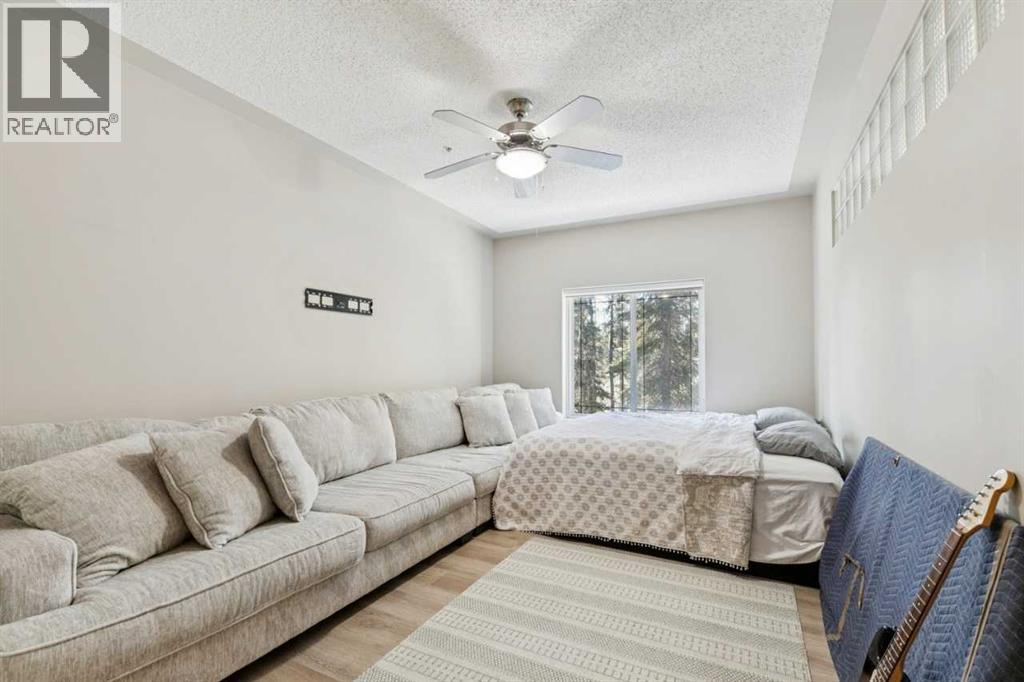 211, 10 Discovery Ridge Close SW, Calgary, Alberta  T3H 5X3 - Photo 11 - A2294826