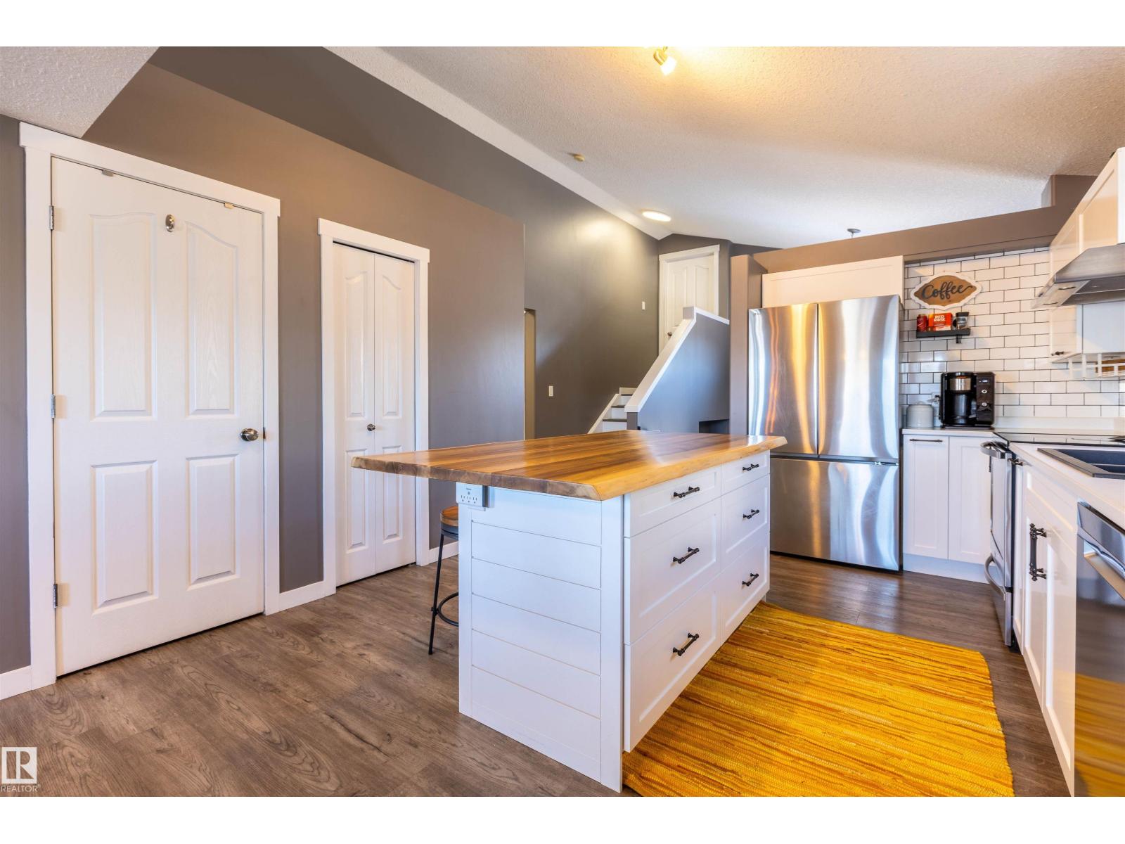 9719 87 St, Morinville, Alberta  T8R 1V2 - Photo 9 - E4483228