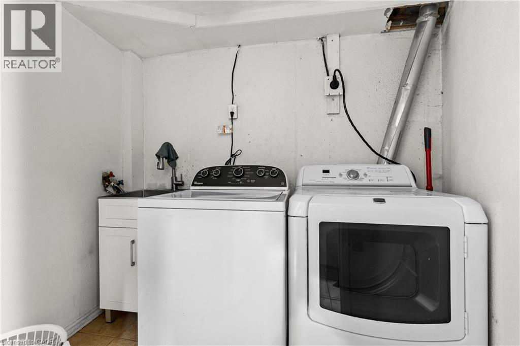 566 Greenhill Avenue, Hamilton, Ontario  L8K 5E8 - Photo 30 - 40822447