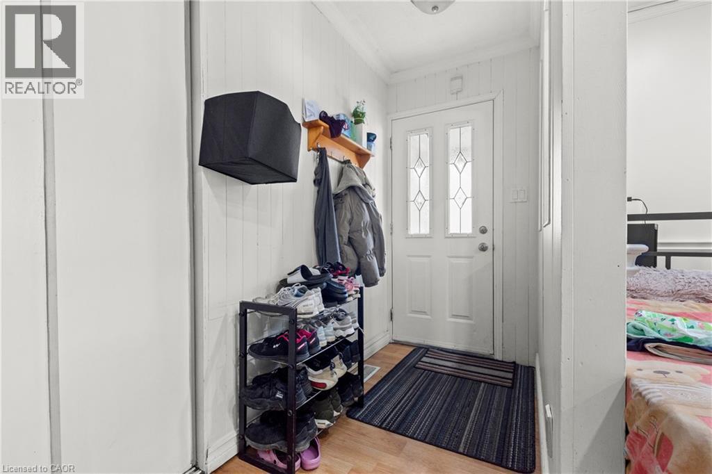 566 Greenhill Avenue, Hamilton, Ontario  L8K 5E8 - Photo 5 - 40822447