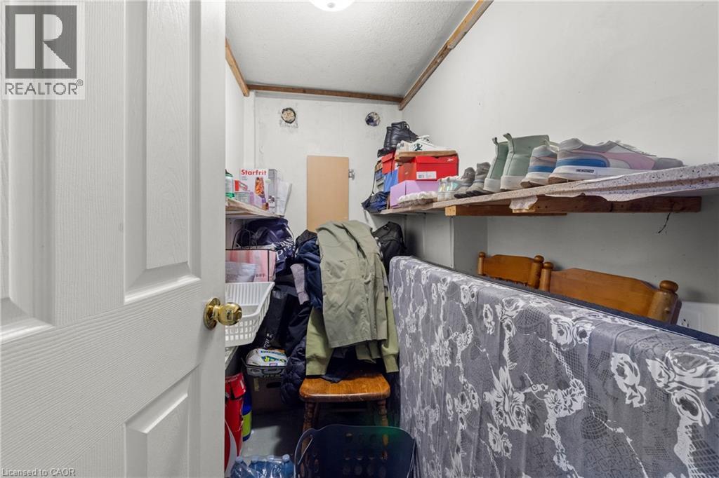 566 Greenhill Avenue, Hamilton, Ontario  L8K 5E8 - Photo 28 - 40822447