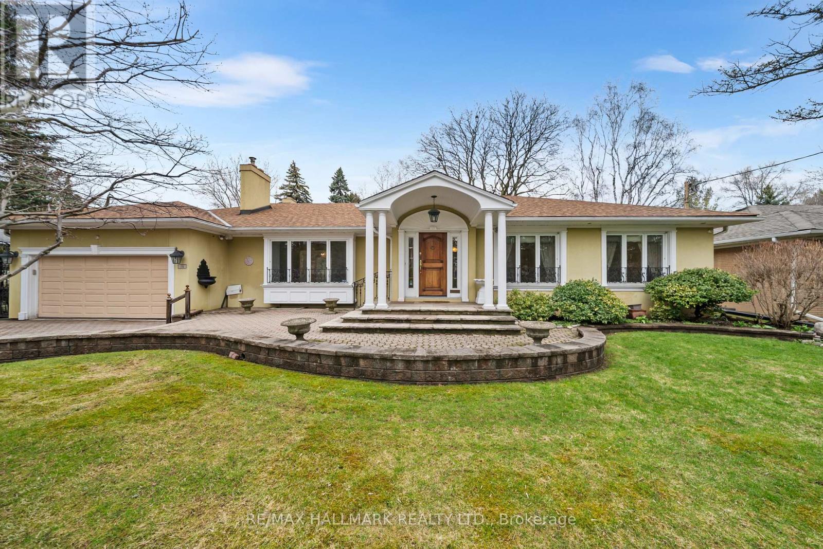 154 Valley Road, Toronto, Ontario  M2L 1G4 - Photo 3 - C13020732