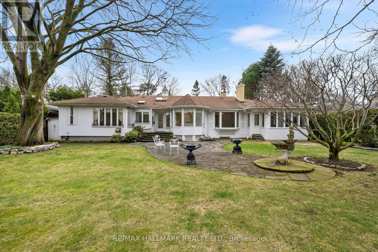 154 Valley Road, Toronto, Ontario  M2L 1G4 - Photo 45 - C13020732