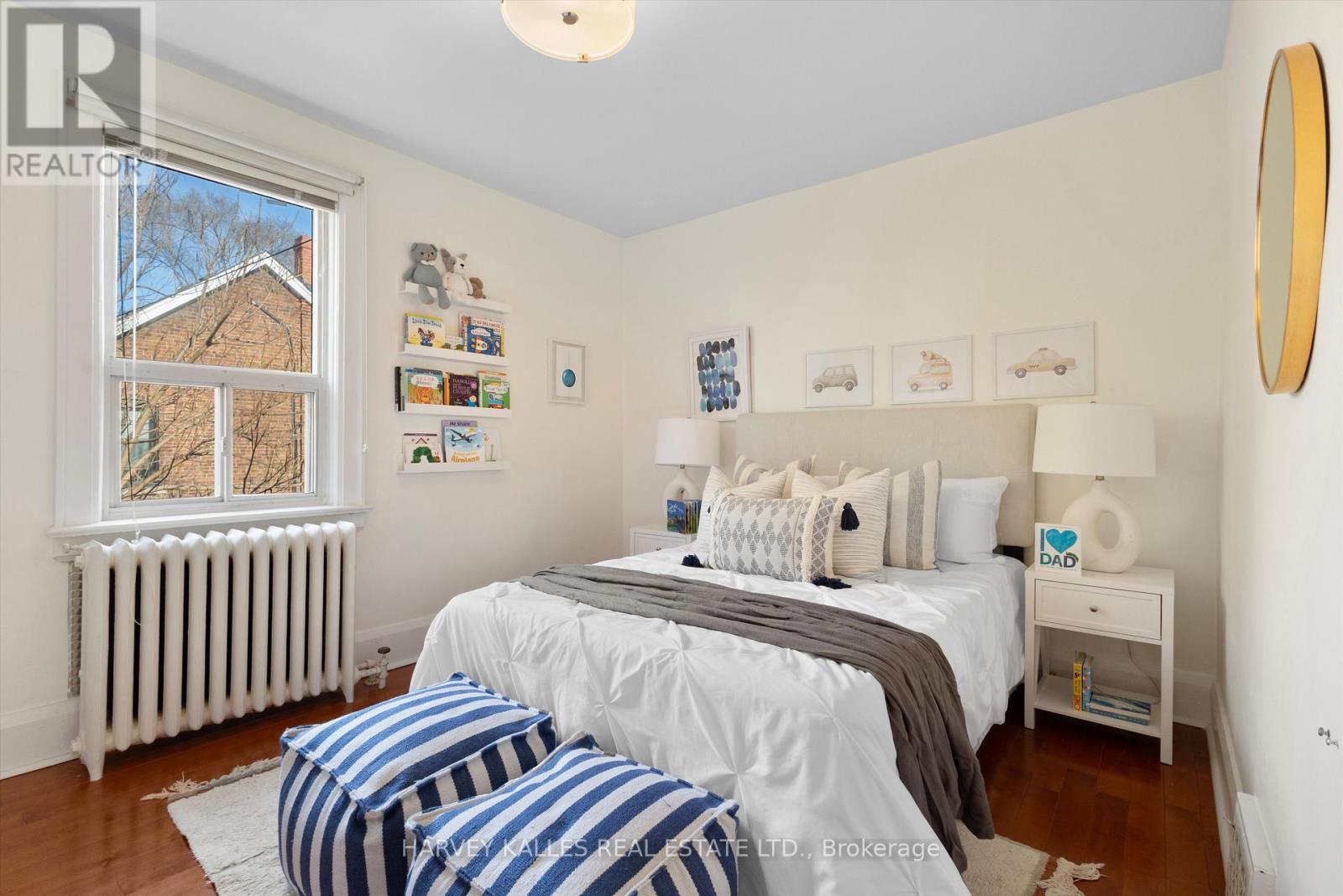 55 Kenwood Avenue, Toronto, Ontario  M6C 2S1 - Photo 22 - C13020794